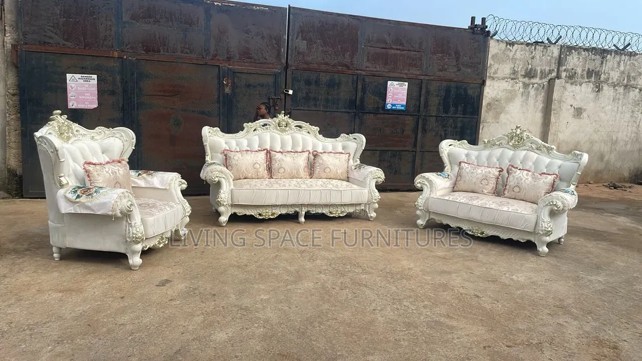 Executive Royal Sofa Chairs by 7Seaters