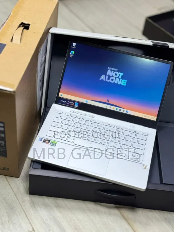 Laptop Asus ROG Zephyrus G14 16GB AMD Ryzen 7 SSD 512GB