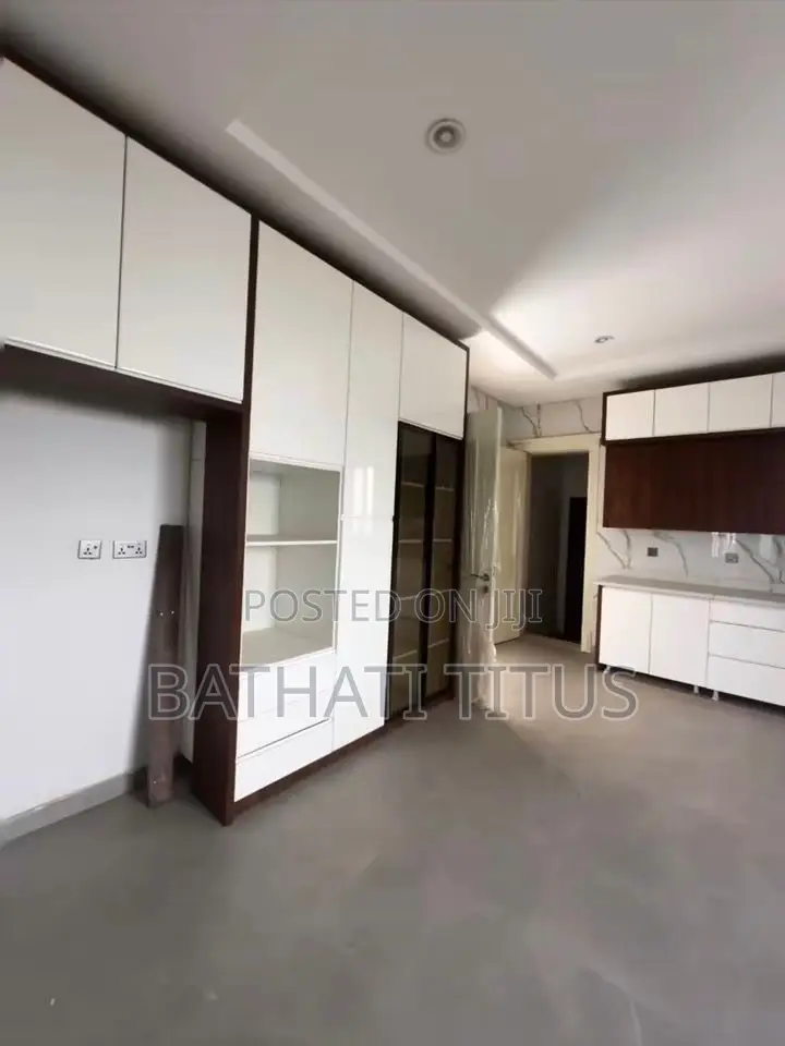 4bdrm Duplex in Maitama for sale