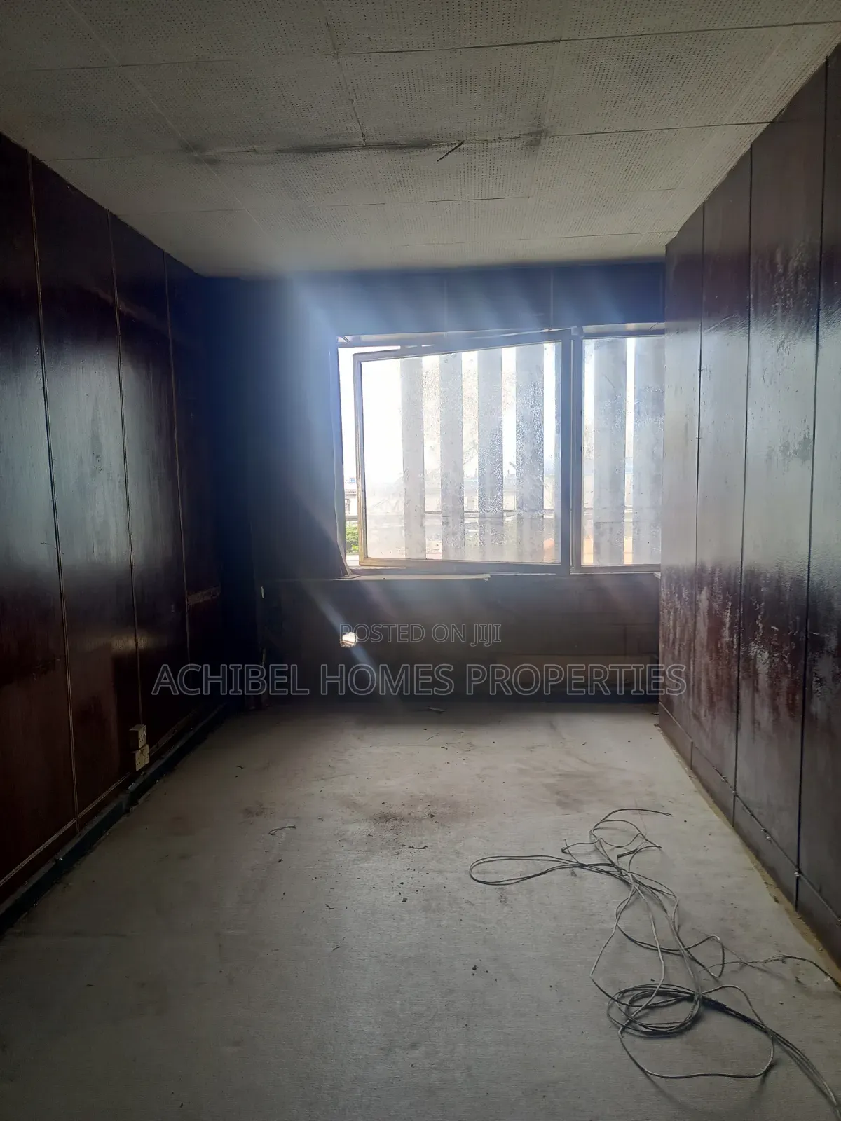 A 45 Square Meter Office Space