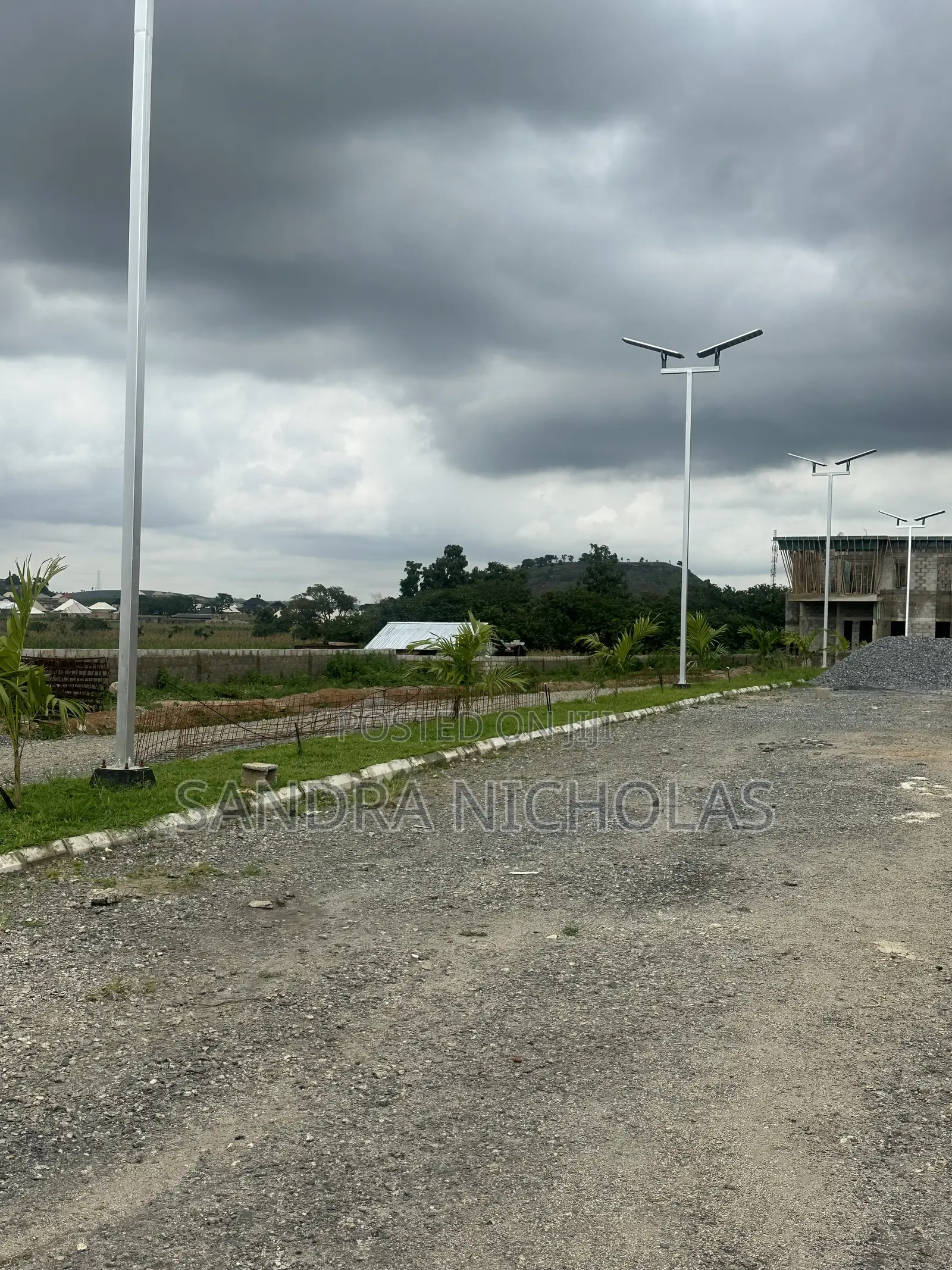 1000sqm Estate Plot for 6 Units of 3 Bedroom Block of Flats