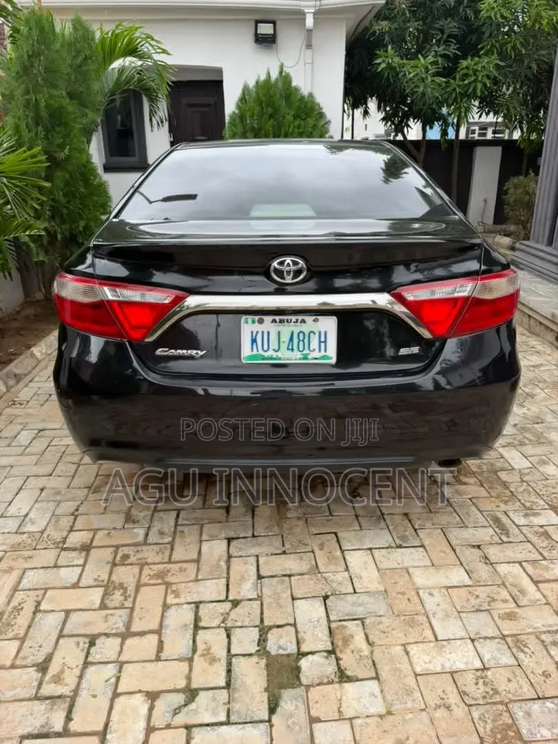 Toyota Camry SE 4dr Sedan (2.5L 4cyl 6A) 2015 Black