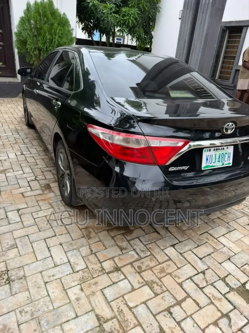 Toyota Camry SE 4dr Sedan (2.5L 4cyl 6A) 2015 Black