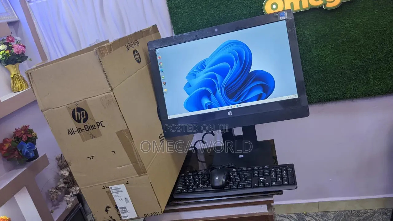 New Desktop Computer HP AiO 22 8GB Intel Core i5 HDD+SSD 512GB