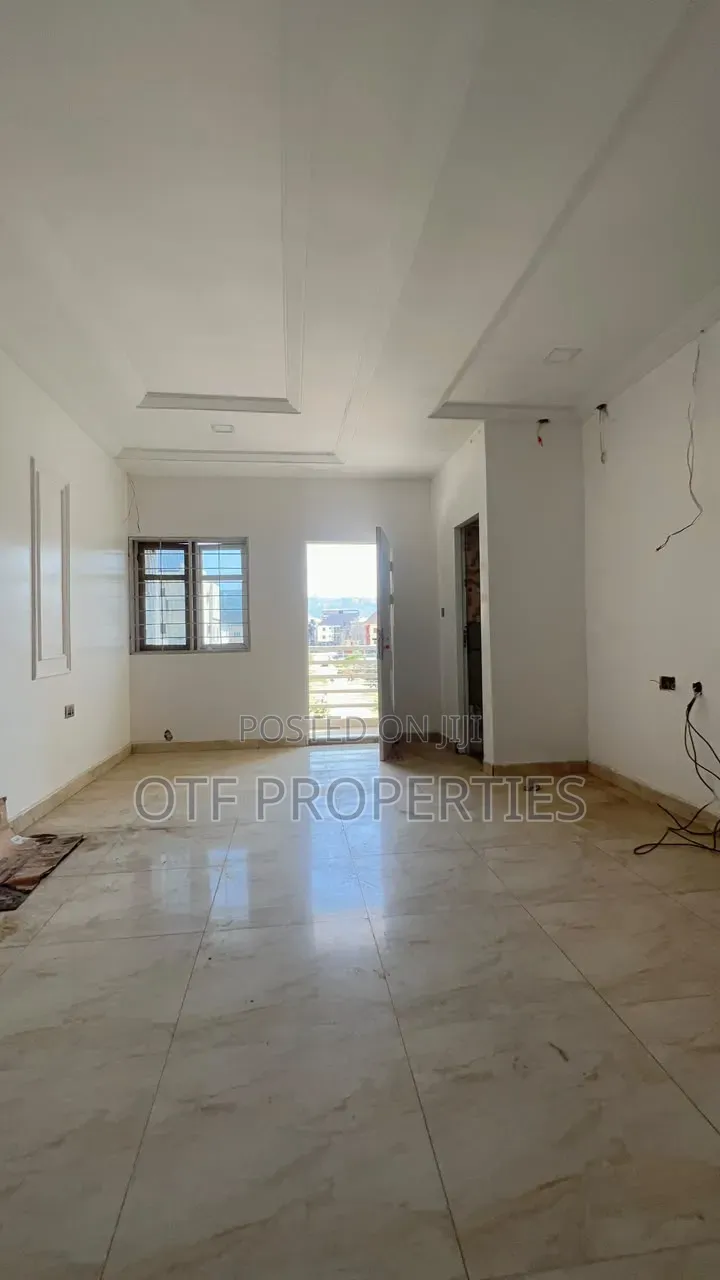 2bdrm Apartment in Katampe for sale