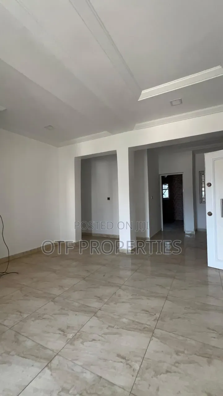 2bdrm Apartment in Katampe for sale