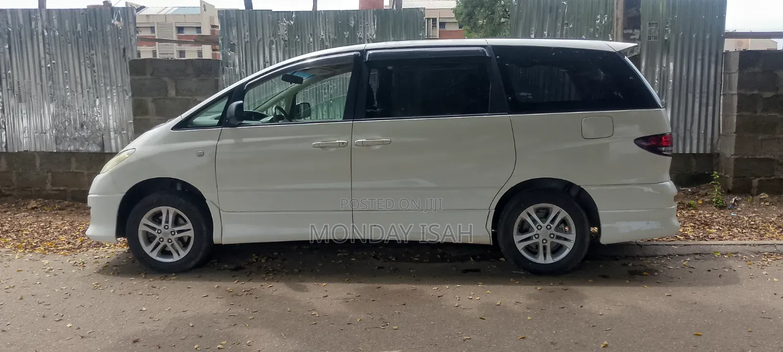 Toyota Estima 2004 White