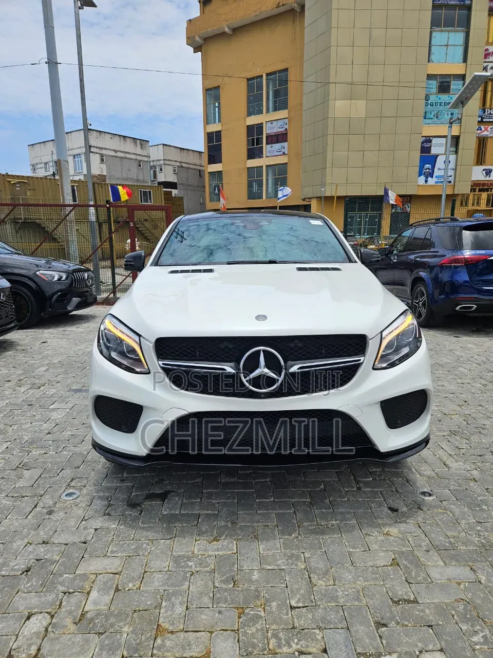 Mercedes-Benz GLE-Class 2017 White