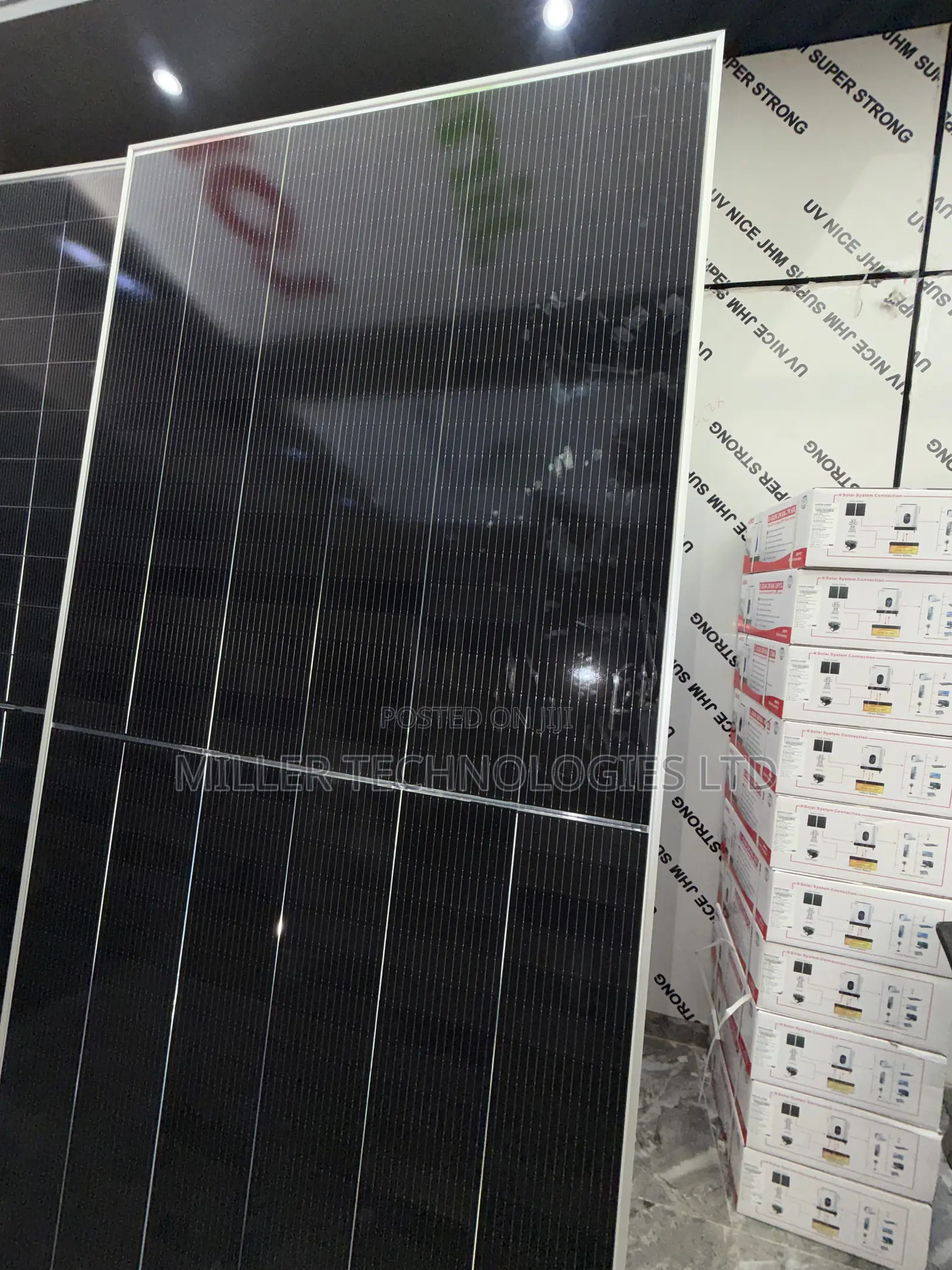 Jinko 650W Solar PV Panel – Grade A