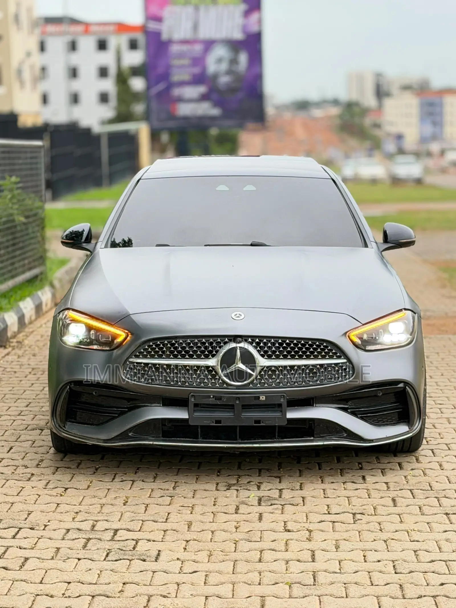 Mercedes-Benz C300 2024 Burgundy
