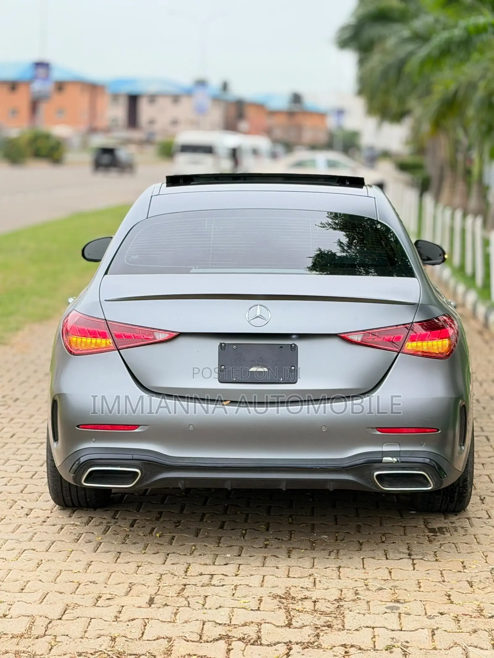 Mercedes-Benz C300 2024 Burgundy