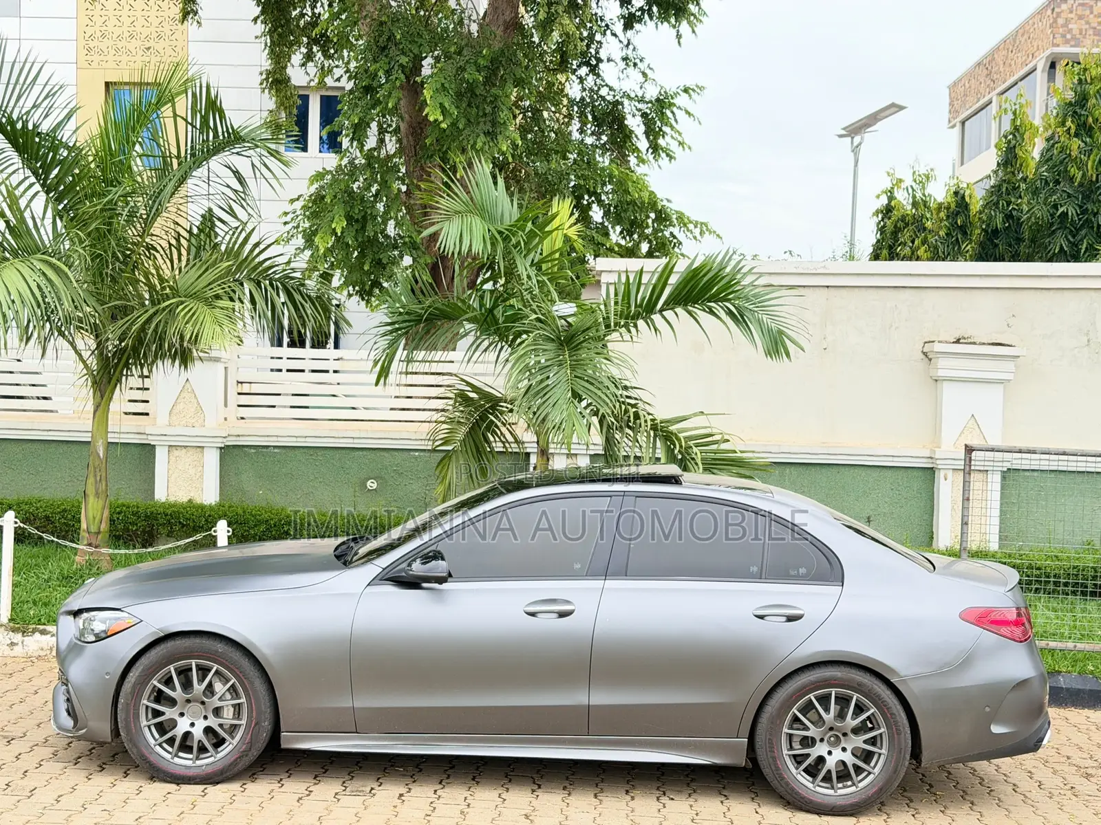 Mercedes-Benz C300 2024 Burgundy