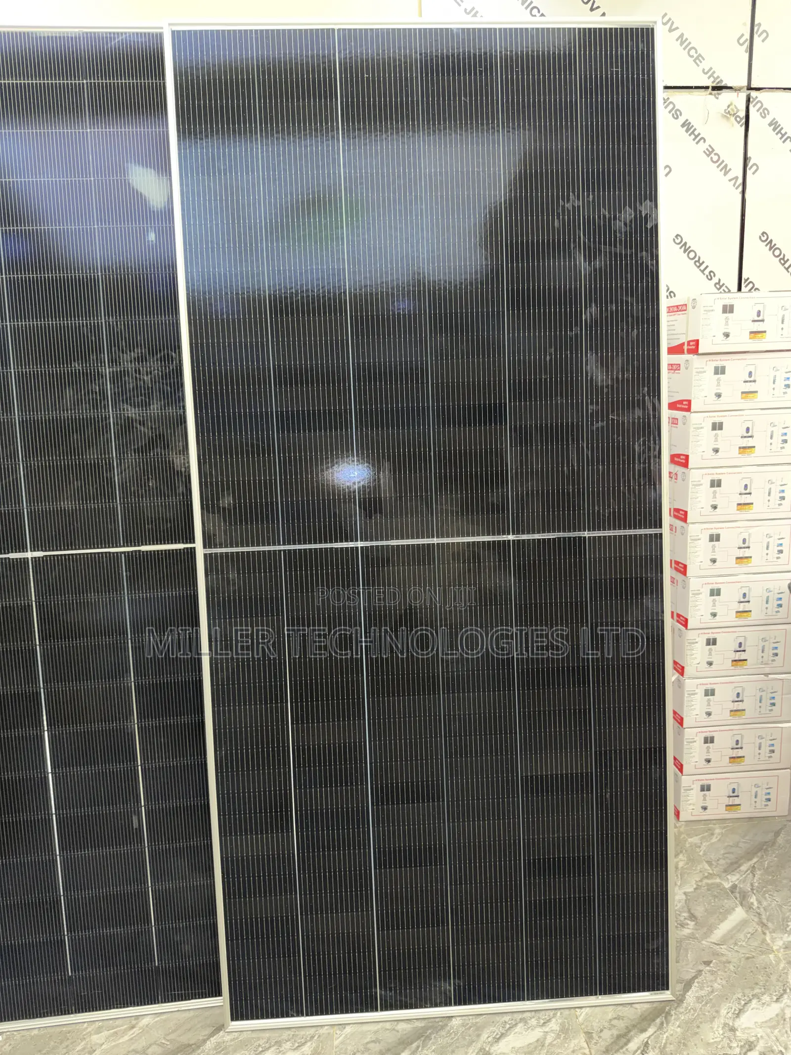Jinko 650W Heavy Duty Solar Panel – Grade A