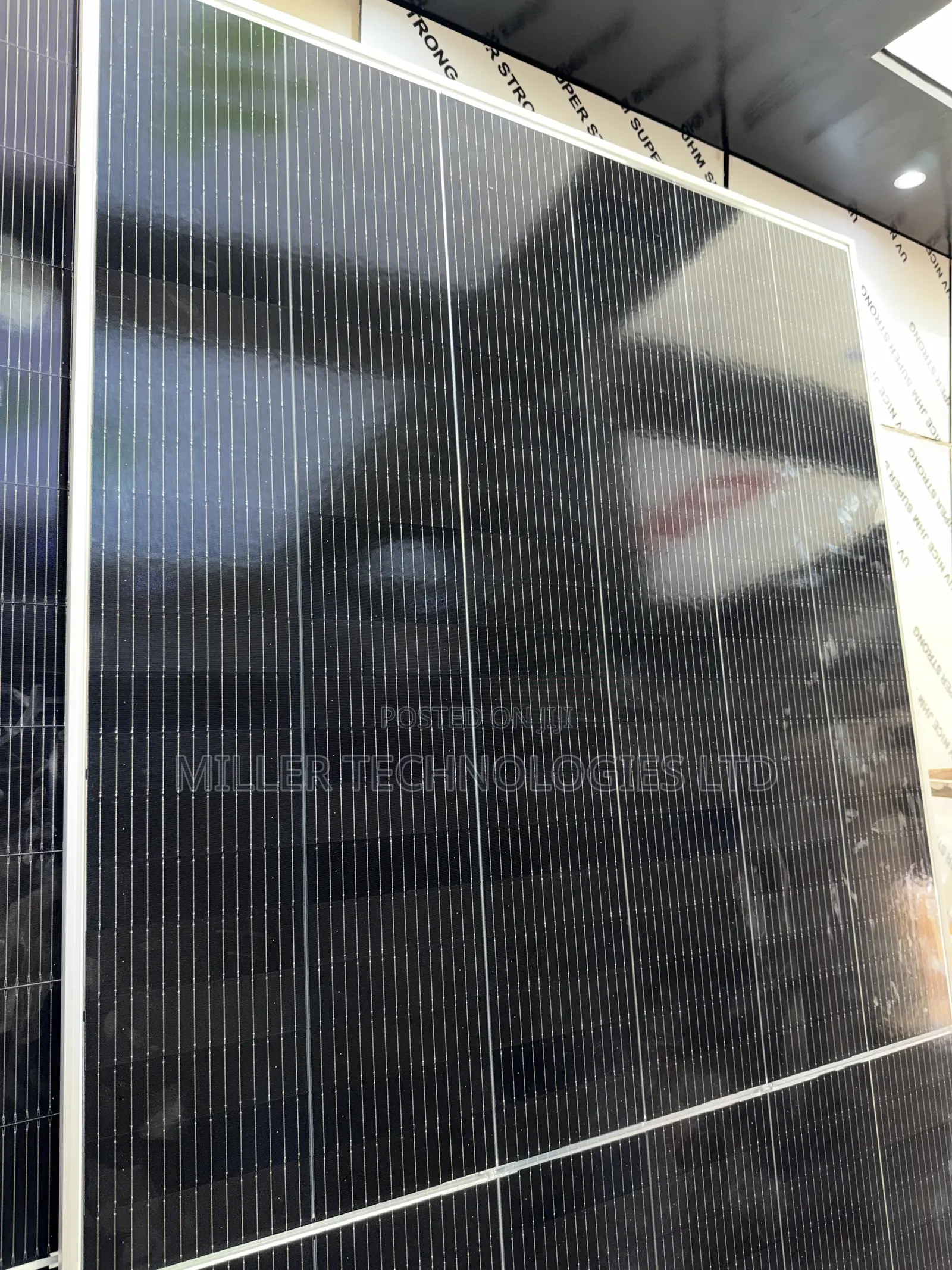 Jinko 650W Heavy Duty Solar Panel – Grade A