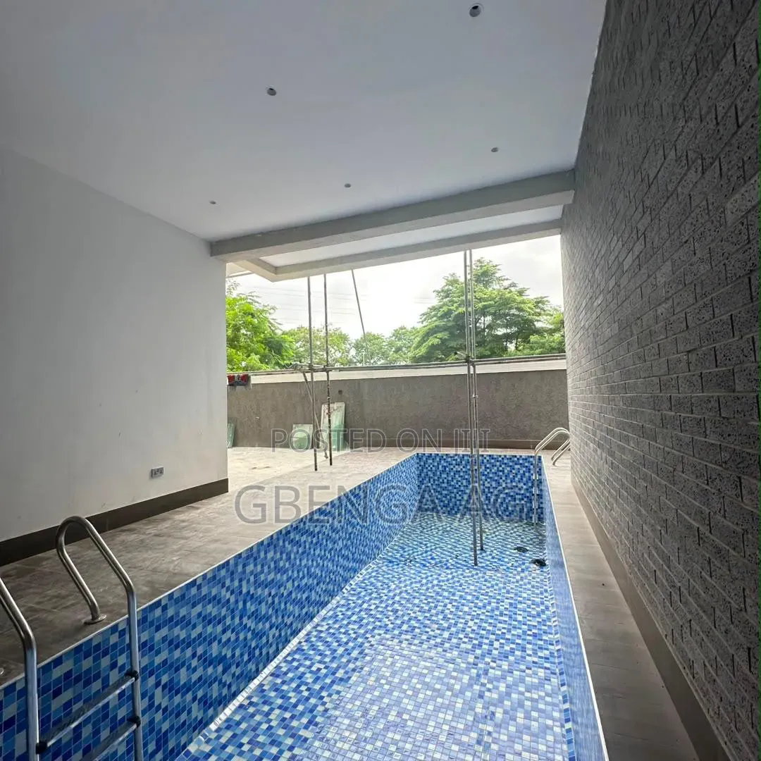 Furnished 6bdrm Duplex in Ikoyi for sale