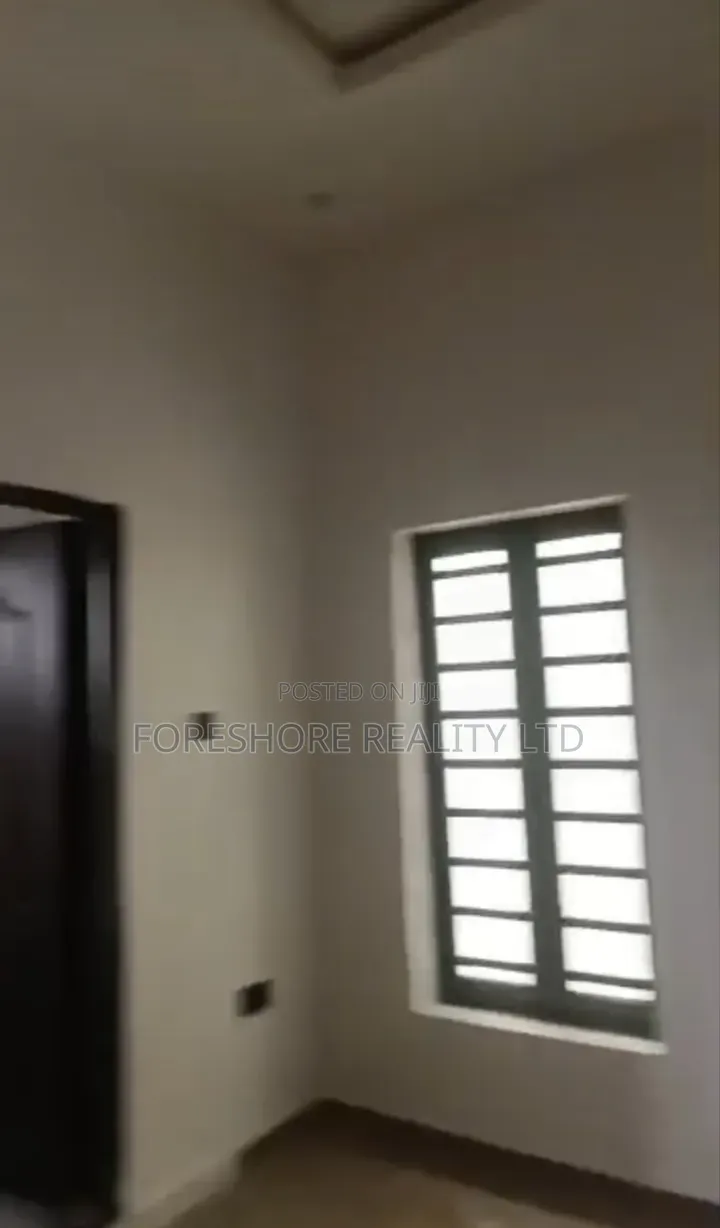 3bdrm Apartment in Mende for rent