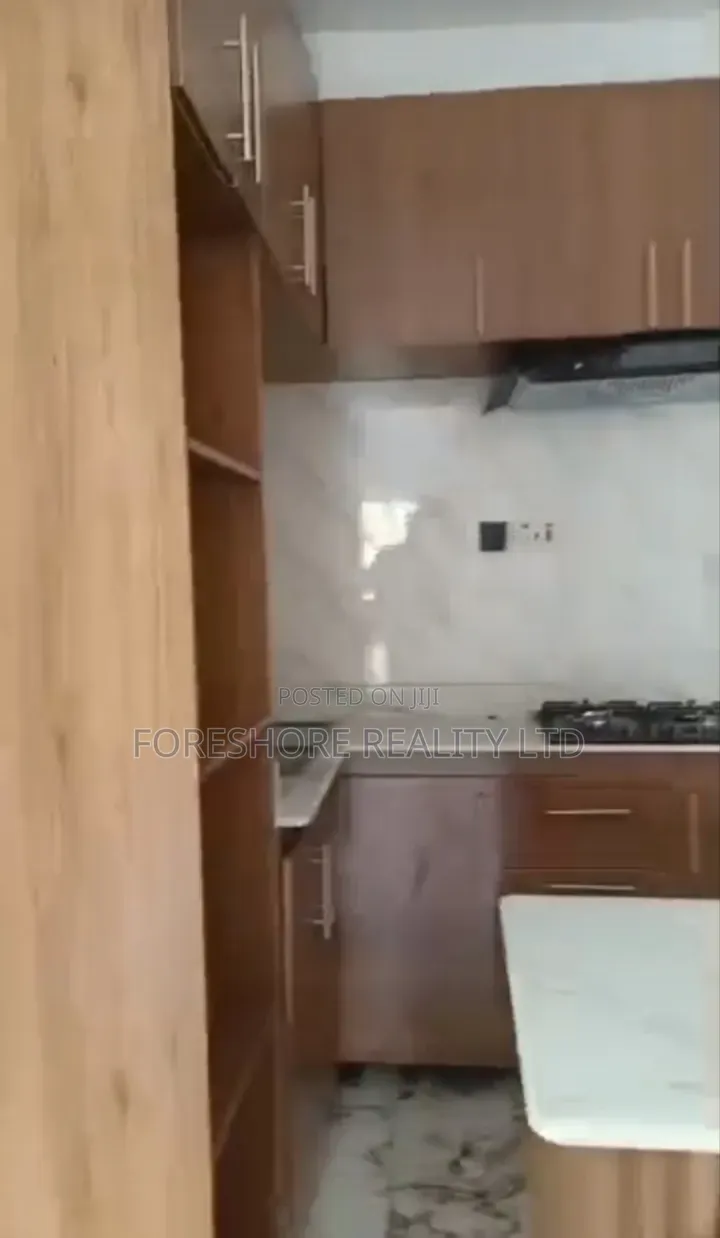 3bdrm Apartment in Mende for rent