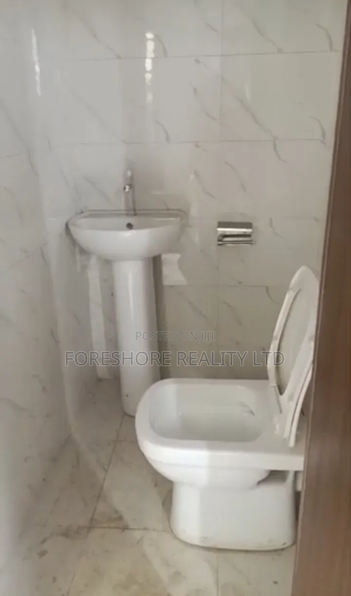 3bdrm Apartment in Mende for rent