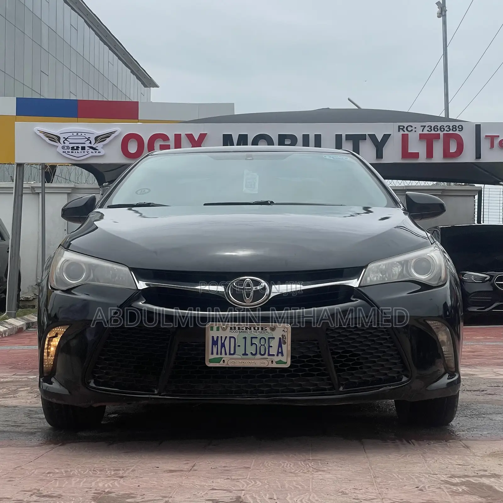 Toyota Camry SE 4dr Sedan (2.5L 4cyl 6A) 2016 Blue