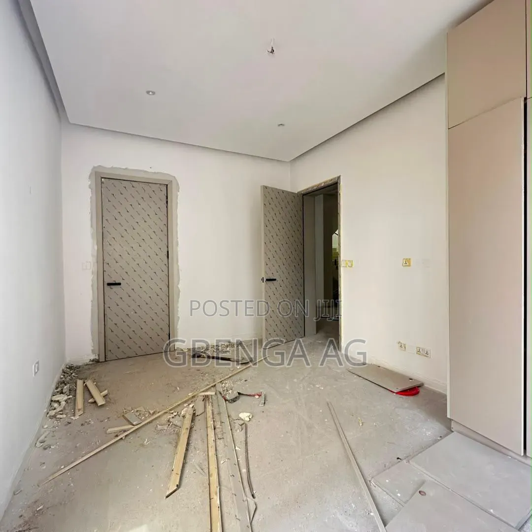 4bdrm Duplex in Ikoyi Lagos for sale
