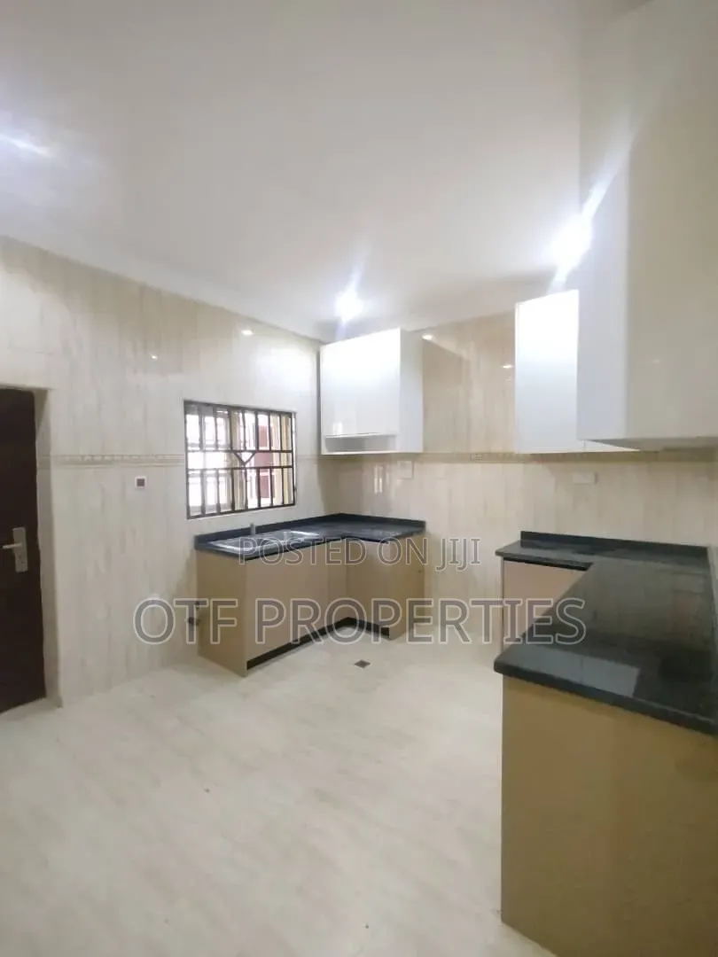 3bdrm Apartment in Jabi Main for rent