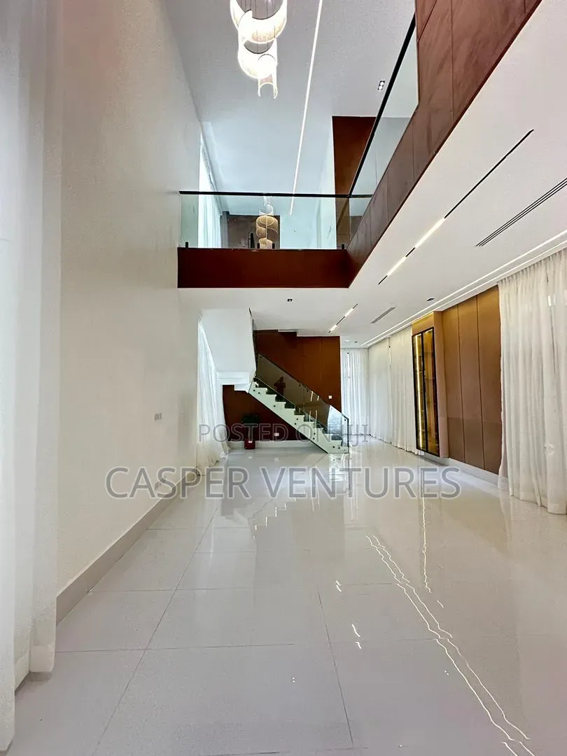 5bdrm Duplex in Orchid, Lekki Phase 2 for sale