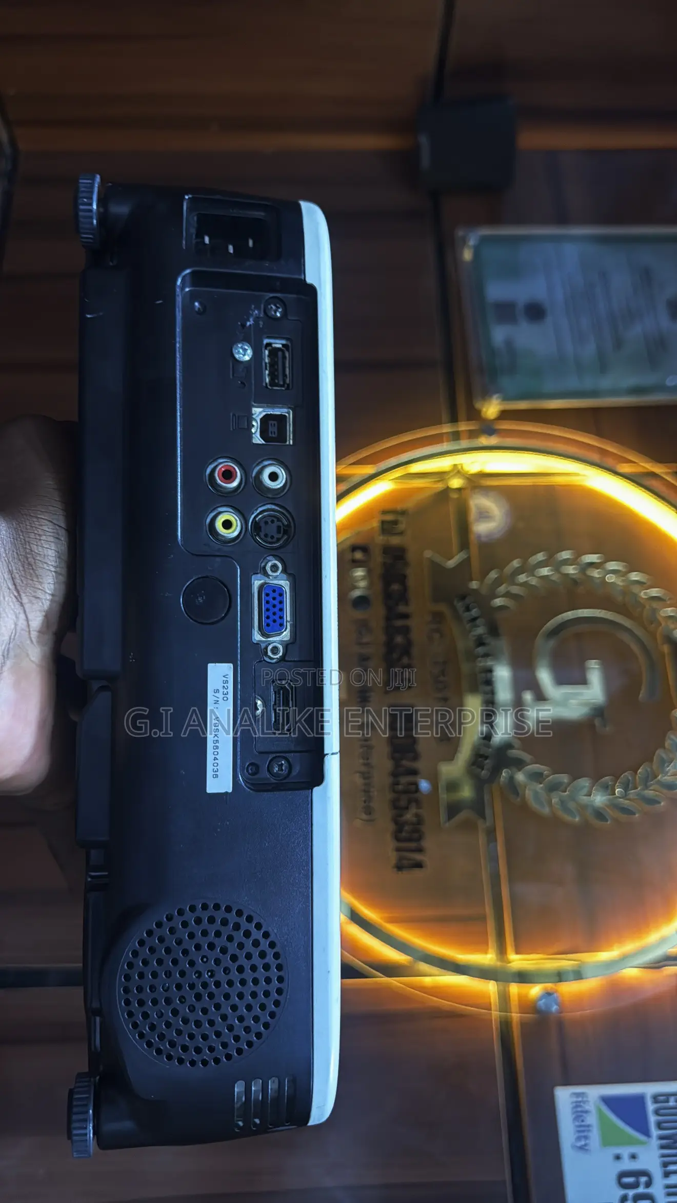 UK USED Epson VS230, a Portable SVGA 3LCD Business Projector