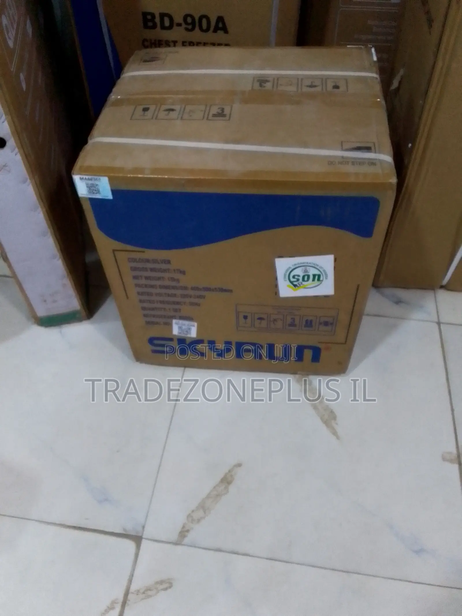 Skyrun BCD-50HW 50L Bedside Refrigerator – Brand New