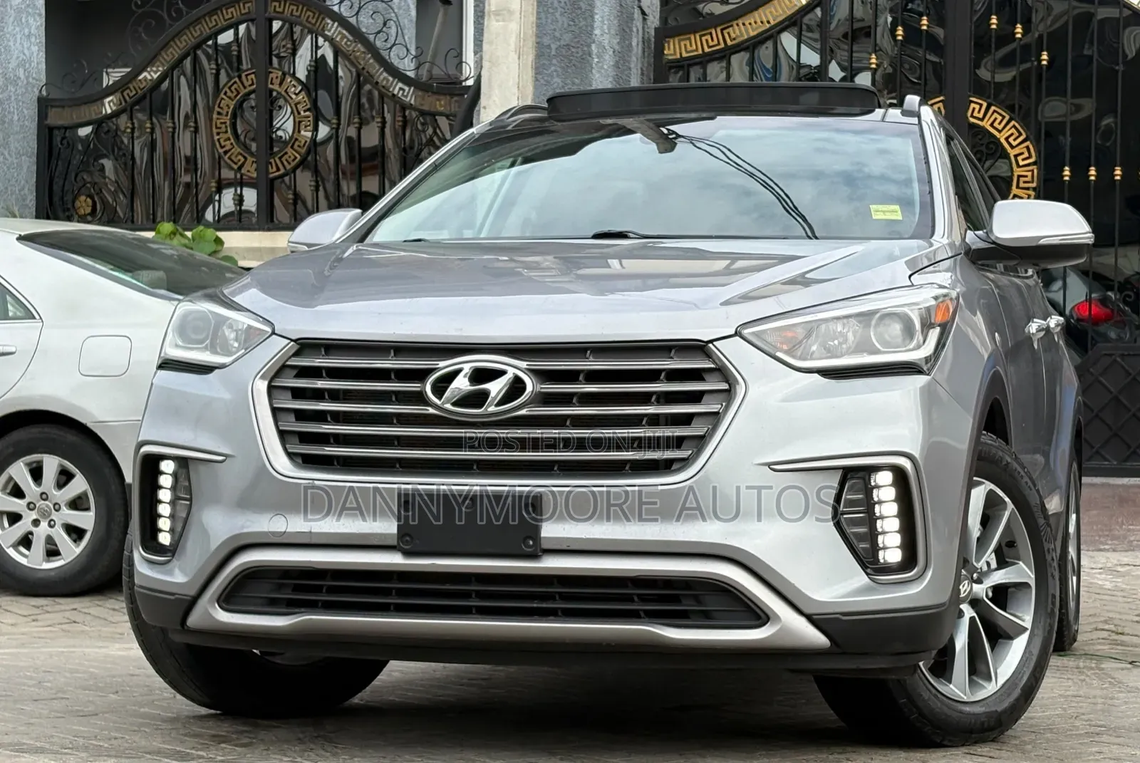 Hyundai Santa Fe Limited Ultimate AWD 2017 Silver