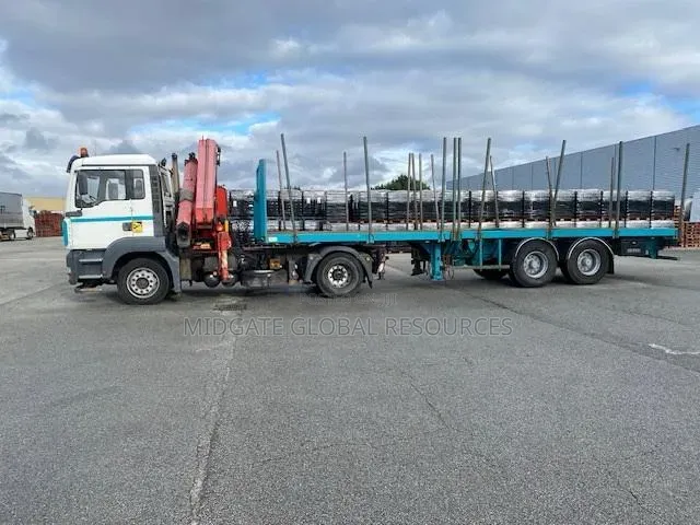 Long Platform Truck (HIAB) for Rental