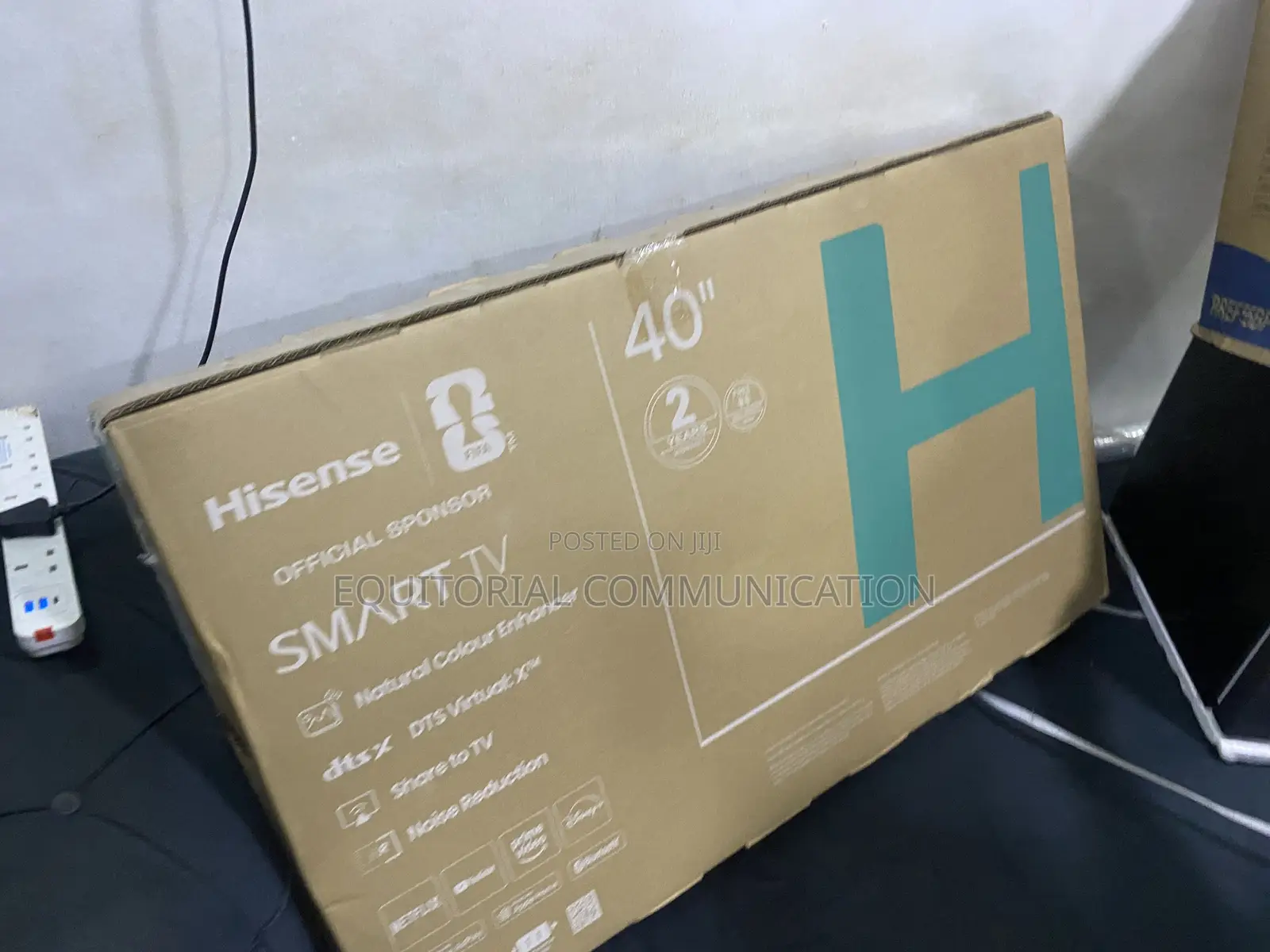 Hisense 40 Inch Smart TV for Movies and Sports