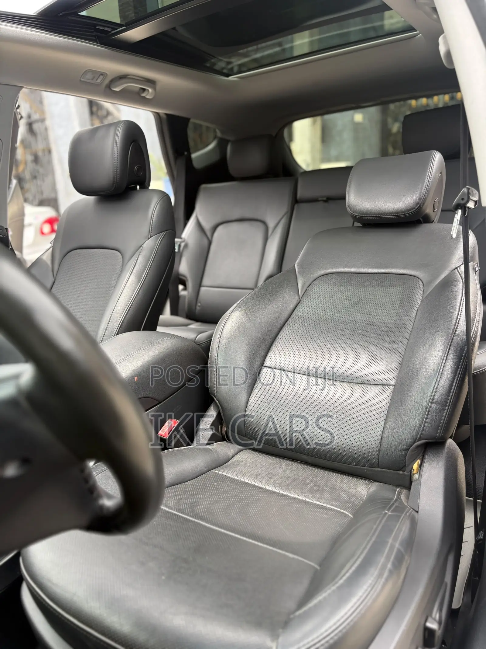 Hyundai Santa Fe SE AWD 2017 White