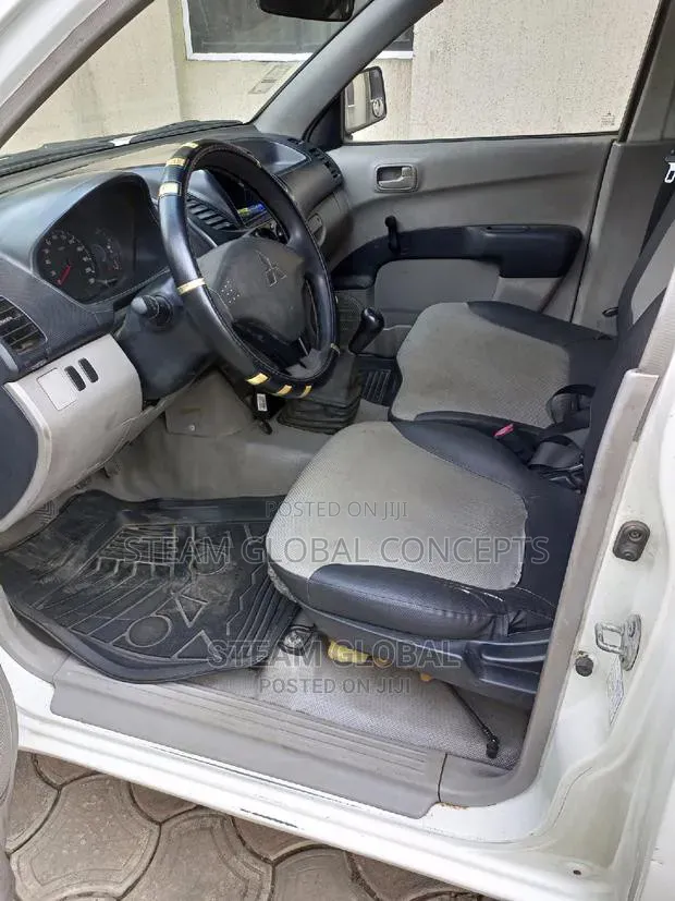 Mitsubishi L200 Single Cab 2.5 TD 2010 White