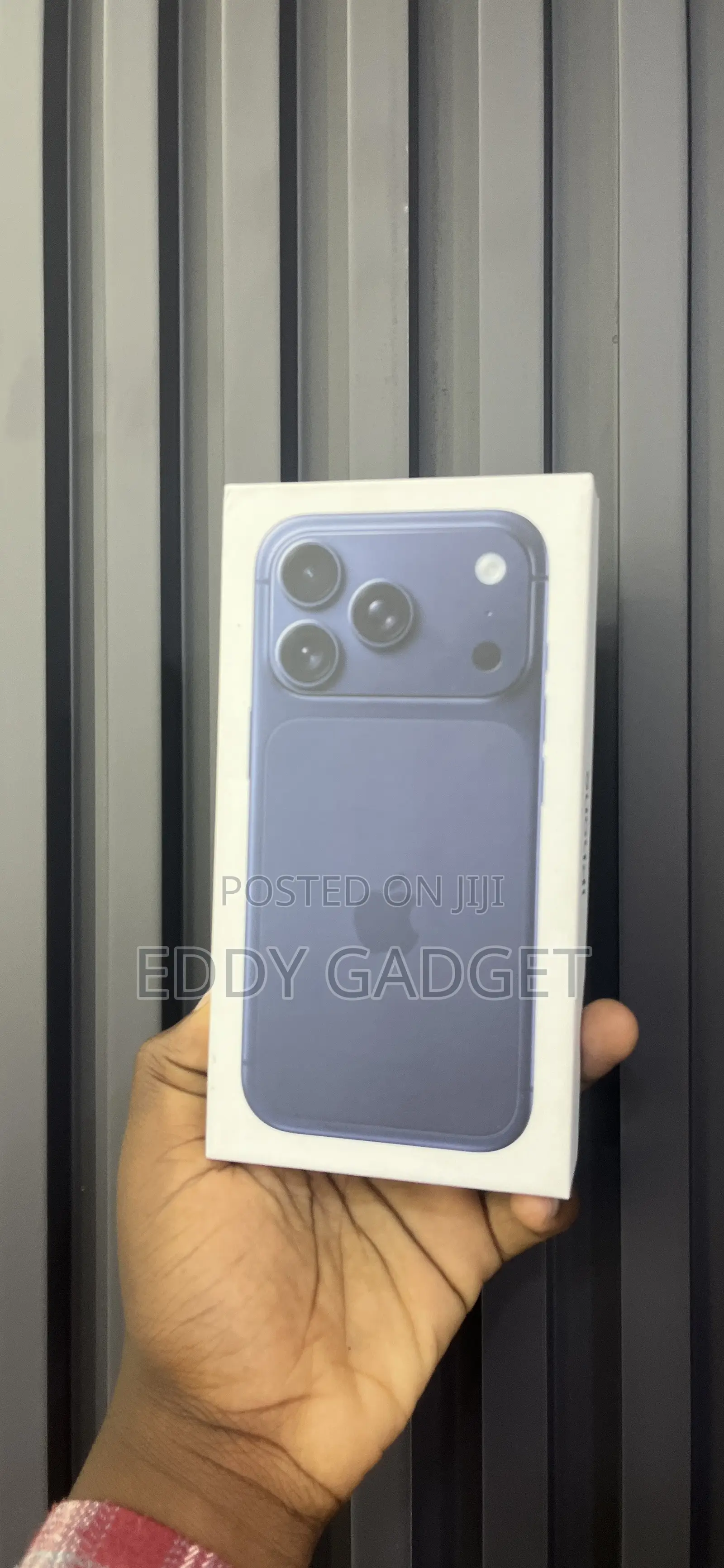 New Apple iPhone 17 Pro 512 GB Blue