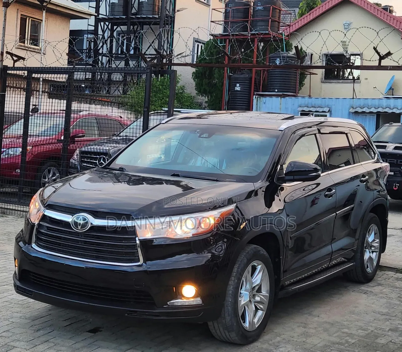 Toyota Highlander Limited 4dr SUV AWD (3.5L 6cyl 6A) 2015 Black