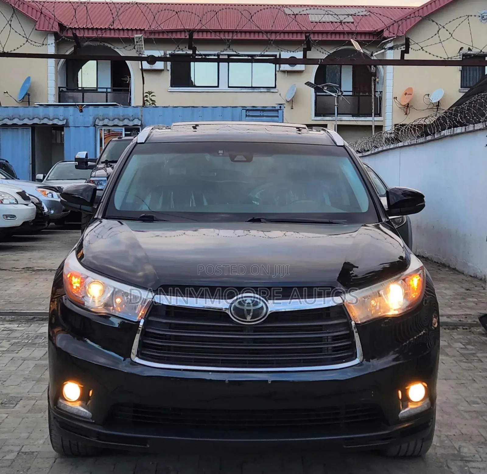 Toyota Highlander Limited 4dr SUV AWD (3.5L 6cyl 6A) 2015 Black
