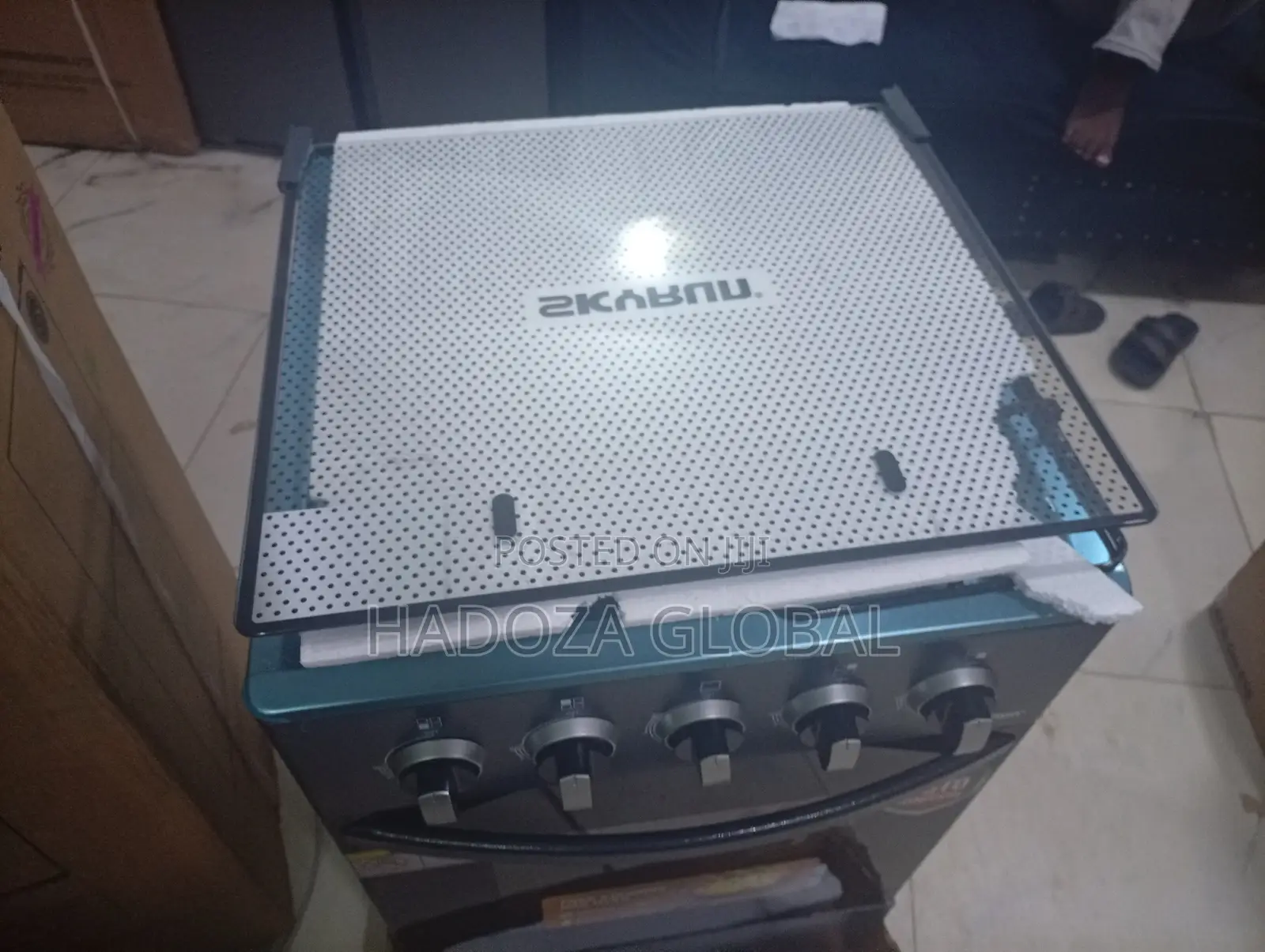 Affordable Skyrun 4-Burner Gas Cooker for Home