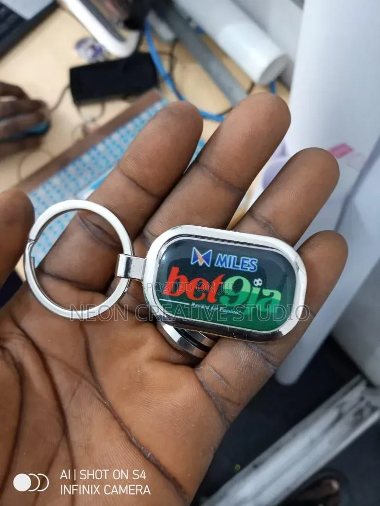 Keyholder Printing for Brand Gifts and Souvenirs