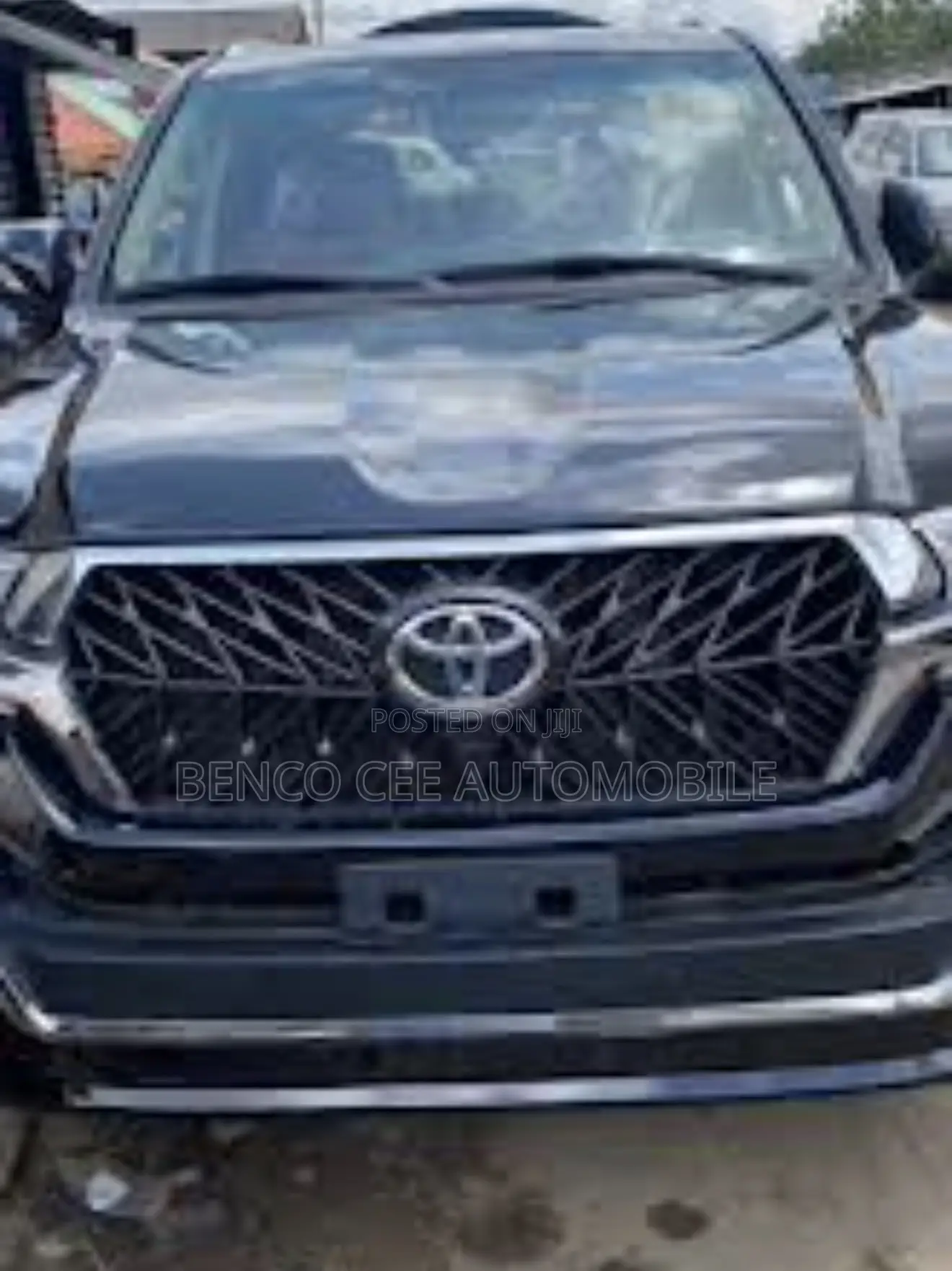 Original Front Grill Toyota Land Cruiser 2018