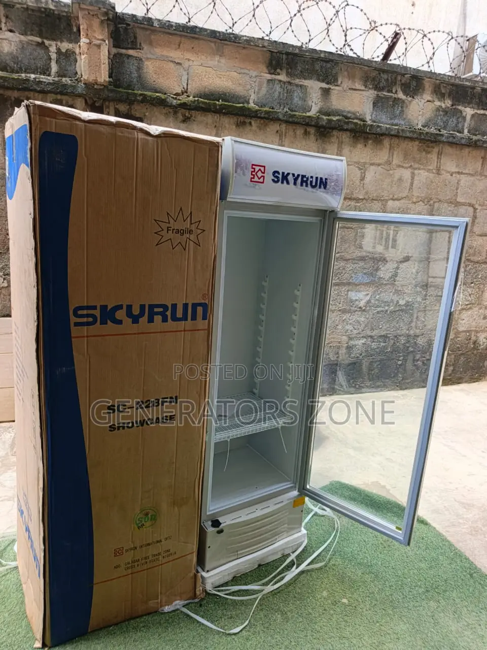 Skyrun SC-228FN Display Cooler 228L