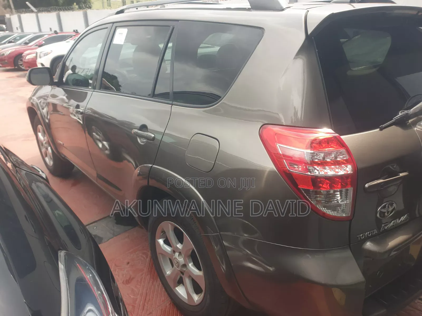 Toyota RAV4 3.5 Limited 2011 Gray