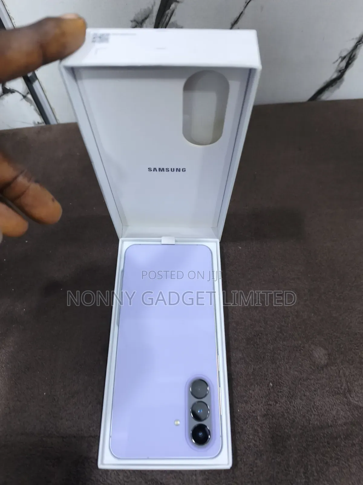 New Samsung Galaxy A57 256 GB Purple