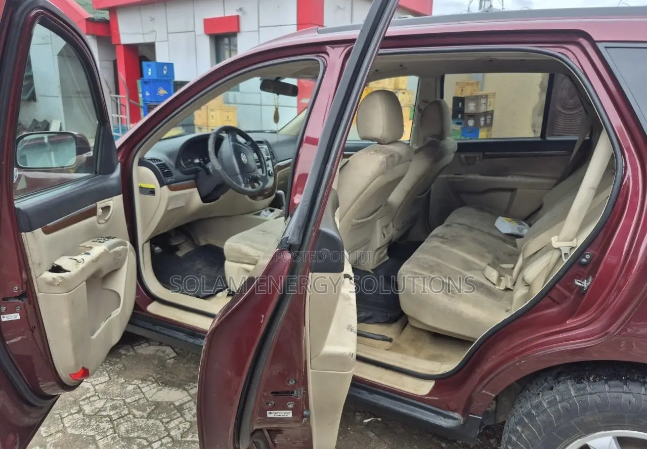 Hyundai Santa Fe 2007 Red