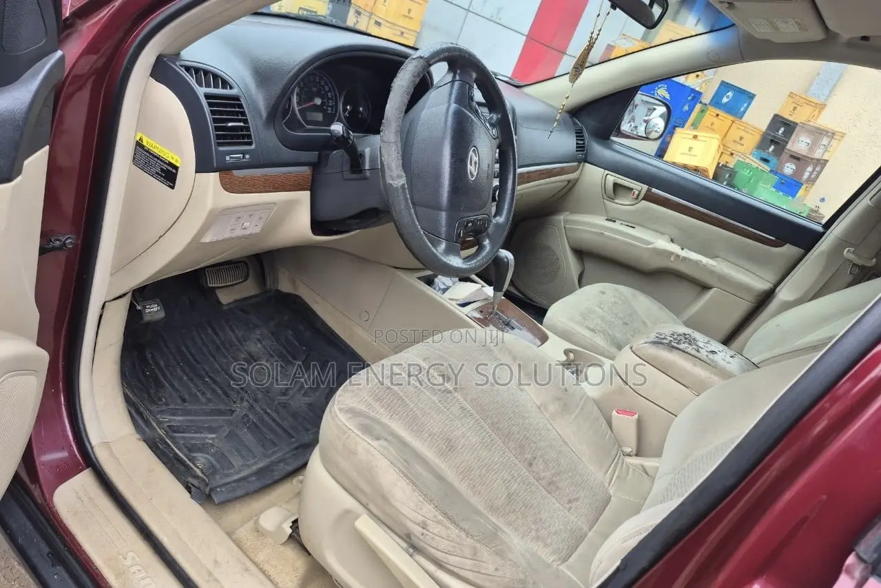 Hyundai Santa Fe 2007 Red