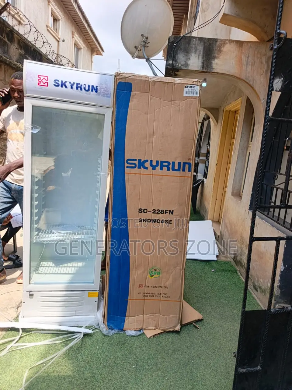 Skyrun 228L Office Display Refrigerator