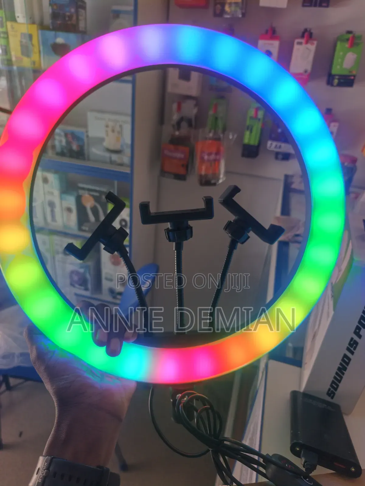 RGB Ringlight With 3 Phoneholder
