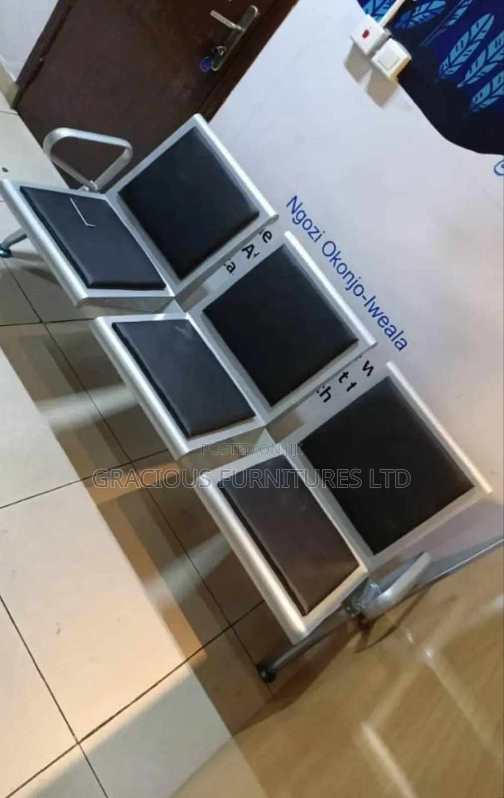 Modern 3in 1 Fibre Visitors Waiting Chair