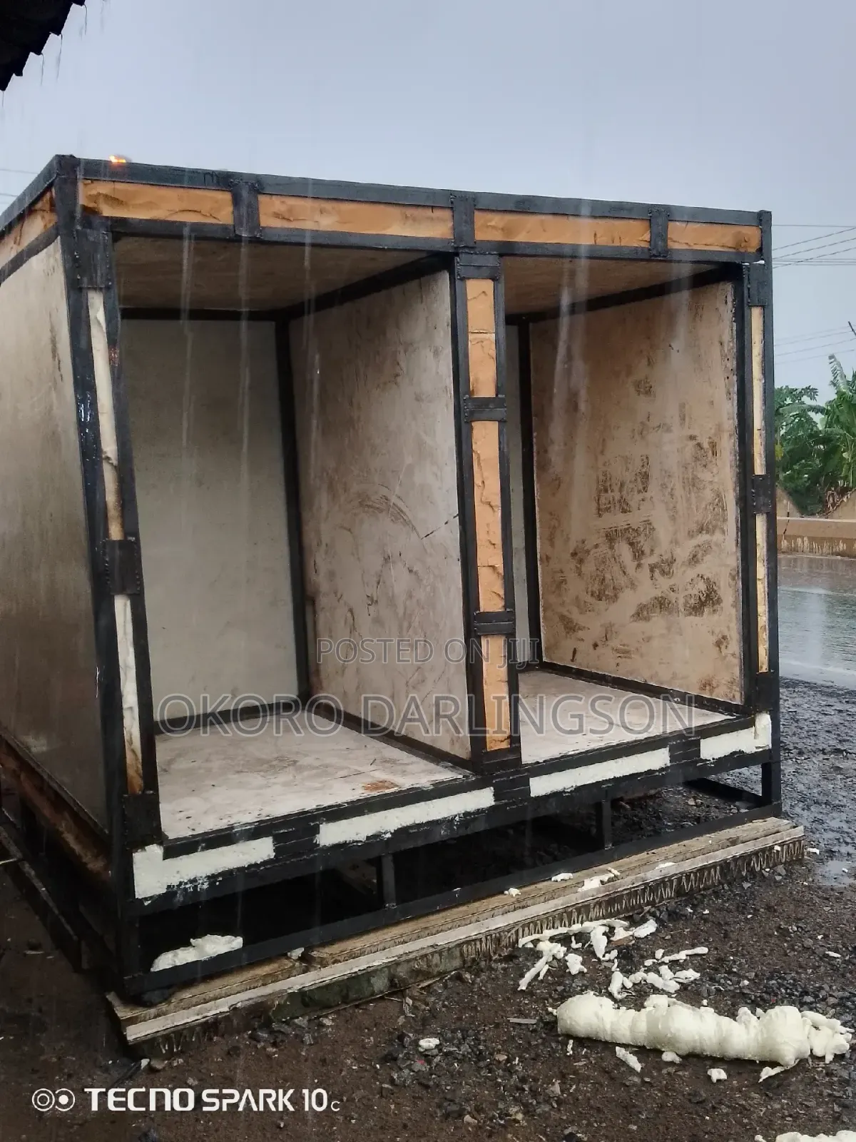 600 Blocks Capacity Ice Block Machine/Cold Room