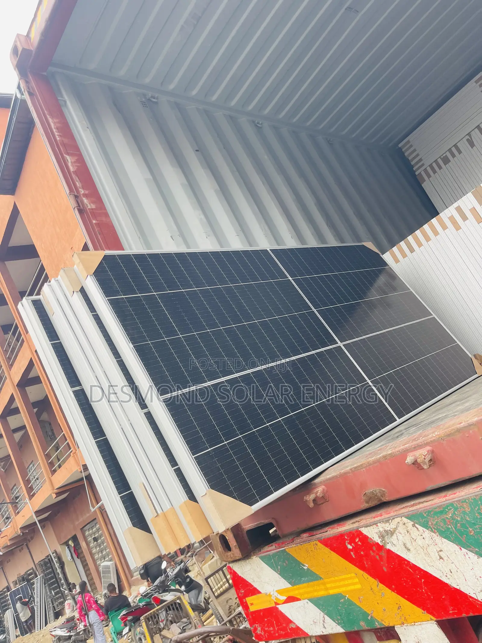 550w Aj Solar Panels at Desmond Solar Energy Location Is Not Problem