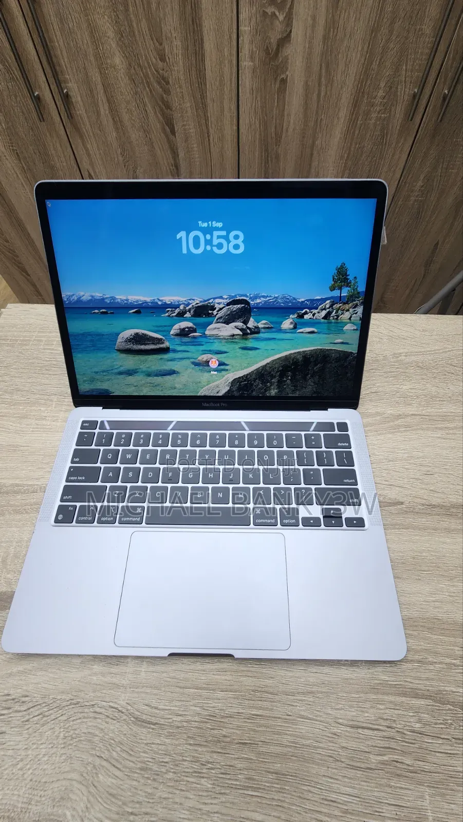Laptop Apple MacBook Pro 2020 M1 16GB Apple M1 SSD 512GB